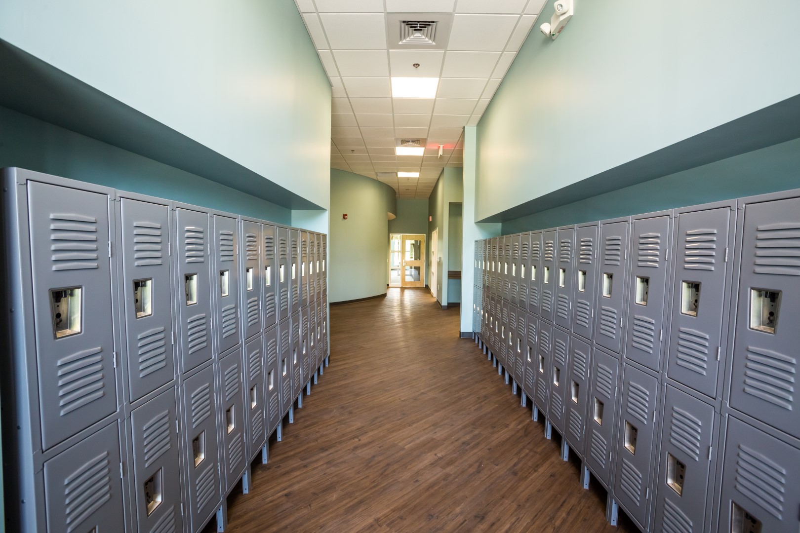 Washington Montessori School hallway with lockers 2
